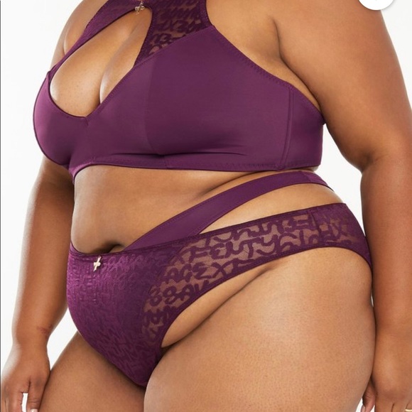 SavageXFenty Lingerie Set - Picture 7 of 7